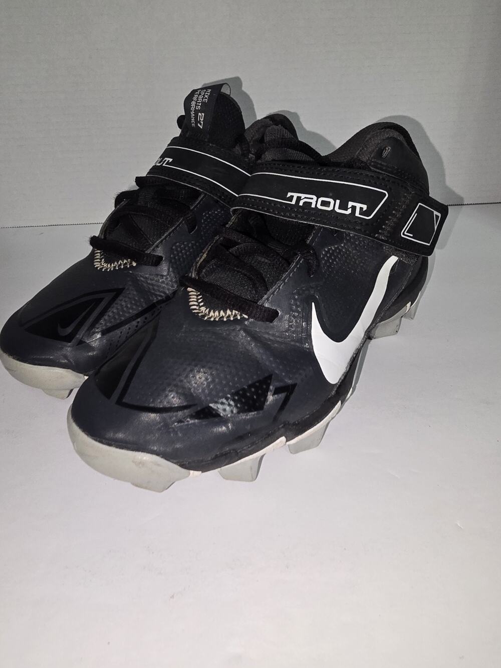 Nike Force Trout Youth l Cleats Size 2.5Y Black White Metal CZ5910-011 Boys Kids